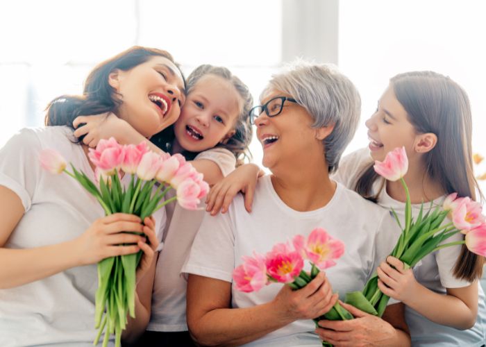 Sophia Chen (Friend)